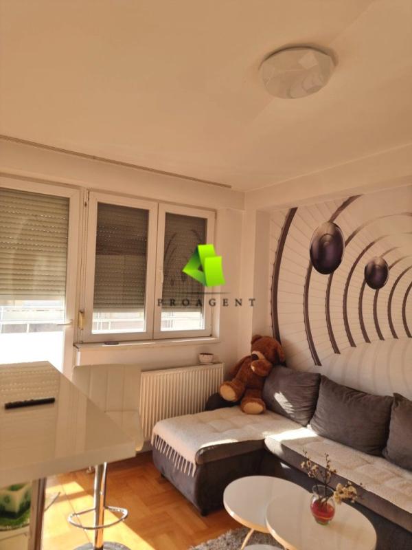 Slika 8 - Troiposoban stan za izdavanje, 97m2, 550€