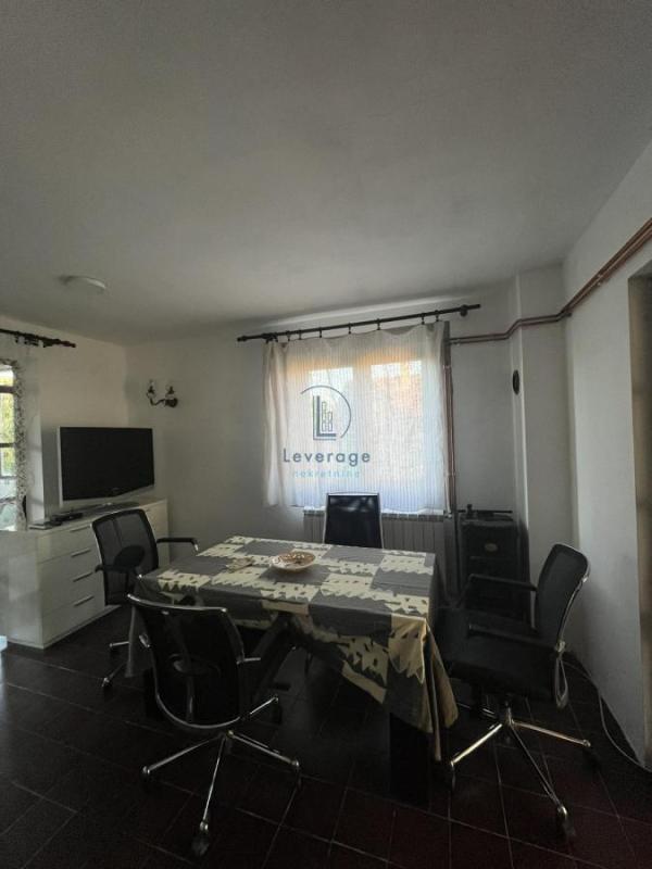 Slika 3 - Zorice Božović, Četvorosoban stan za izdavanje, 150m2, 500€