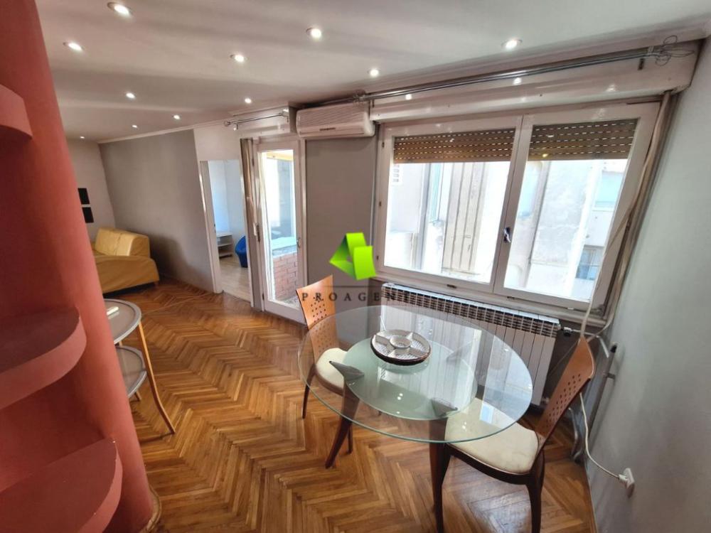 Slika 2 - Dvoiposoban stan na prodaju, 73m2, 140.000€