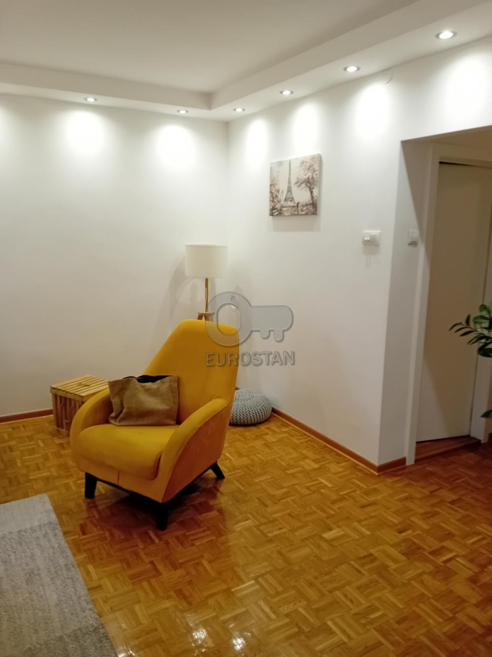 Slika 1 - Nedeljka Gvozdenovića, Trosoban stan za izdavanje, 91m2, 900€