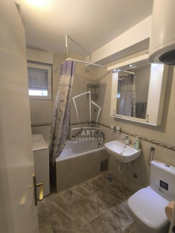 Slika 10 - Bulevar Zorana Đinđića, Trosoban stan za izdavanje, 69m2, 850€