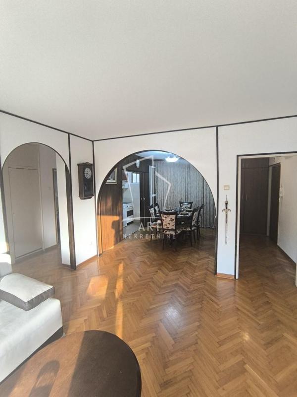 Slika 2 - Bulevar Zorana Đinđića, Trosoban stan za izdavanje, 69m2, 850€