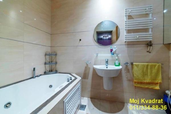 Slika 8 - Četvorosoban stan za izdavanje, 131m2, 1.500€