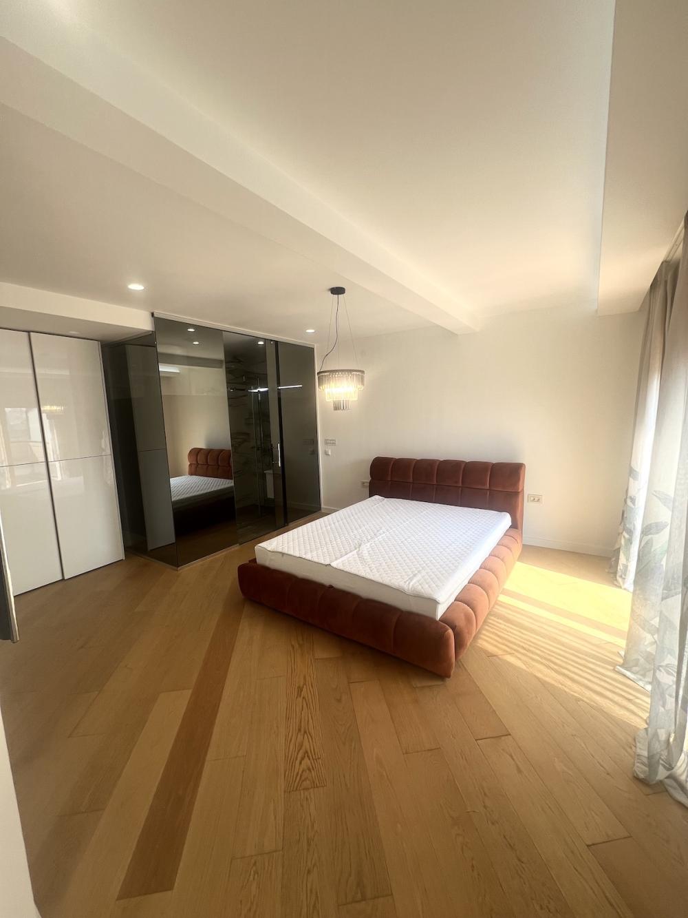 Slika 6 - Nebojsina, Četvorosoban stan za izdavanje, 205m2, 3.300€