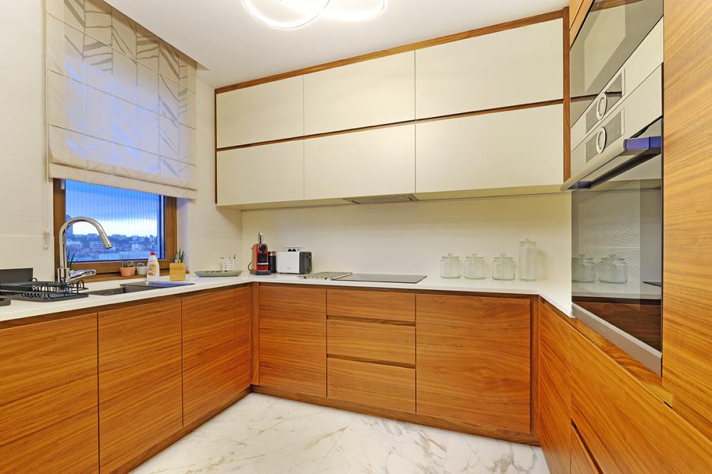 Slika 2 - Ustanicka, Šestosoban stan na prodaju, 250m2, 800.000€