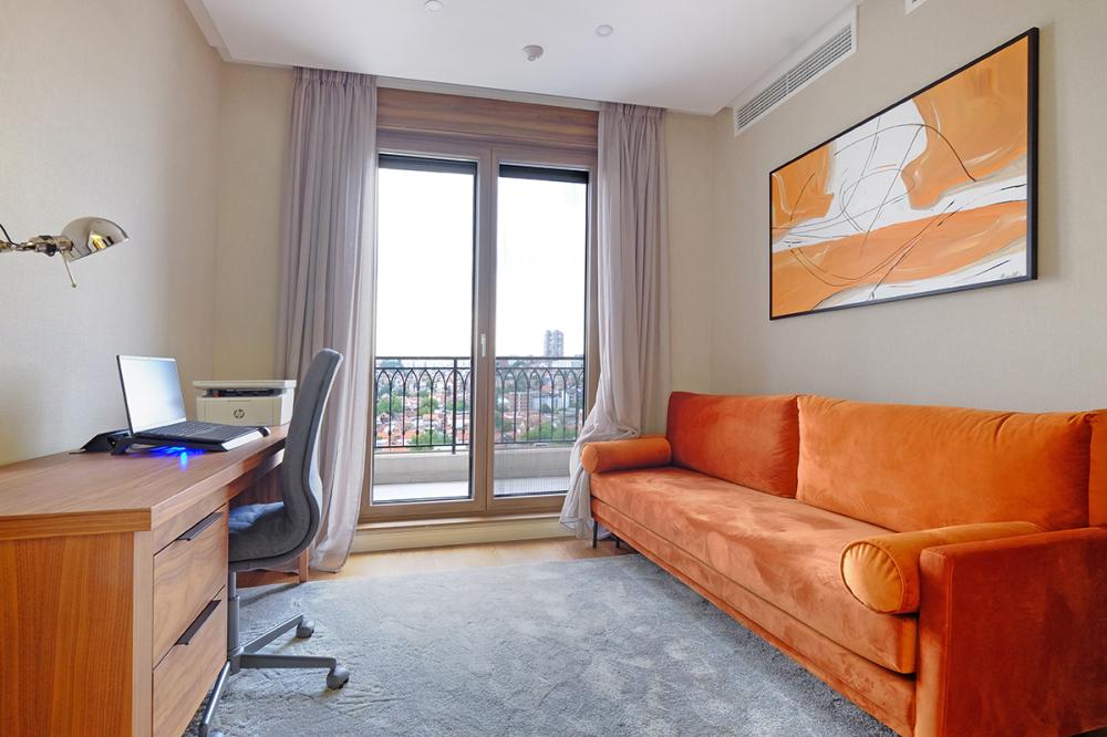 Slika 6 - Ustanicka, Šestosoban stan na prodaju, 250m2, 800.000€