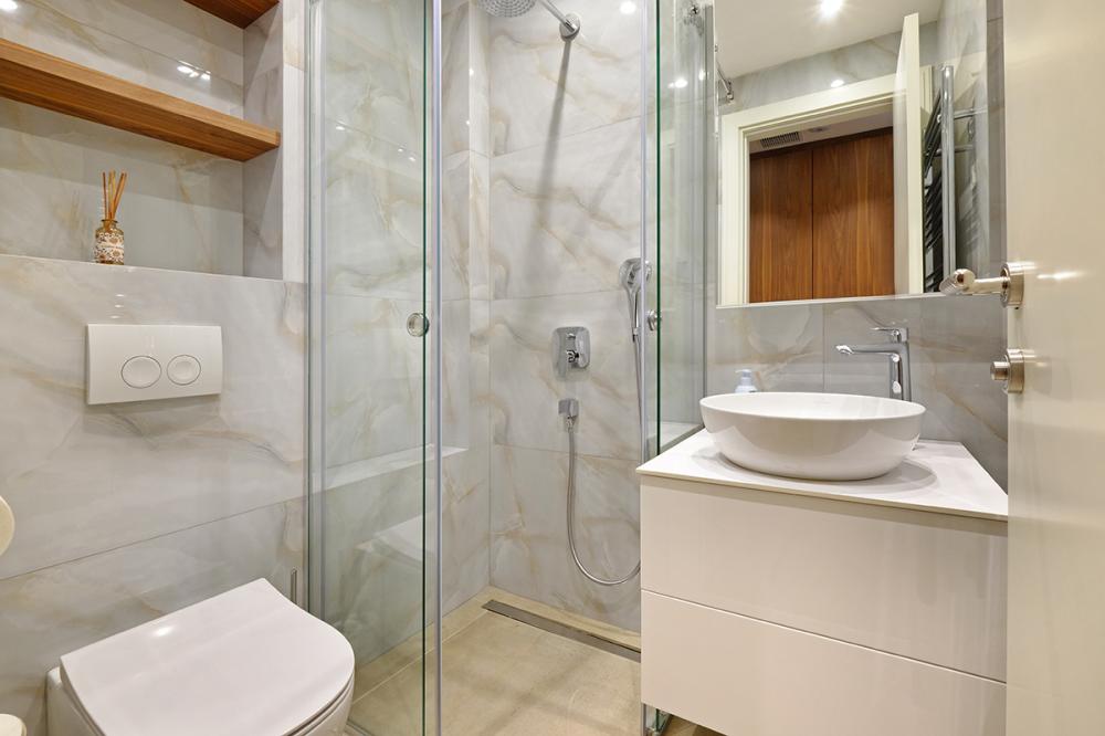 Slika 10 - Ustanicka, Šestosoban stan na prodaju, 250m2, 800.000€