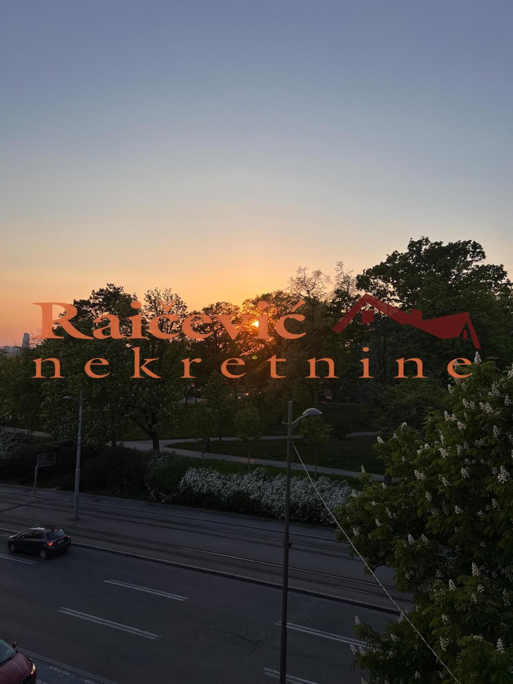 Slika 2 - Pariska, Dvosoban stan za izdavanje, 65m2, 1.200€