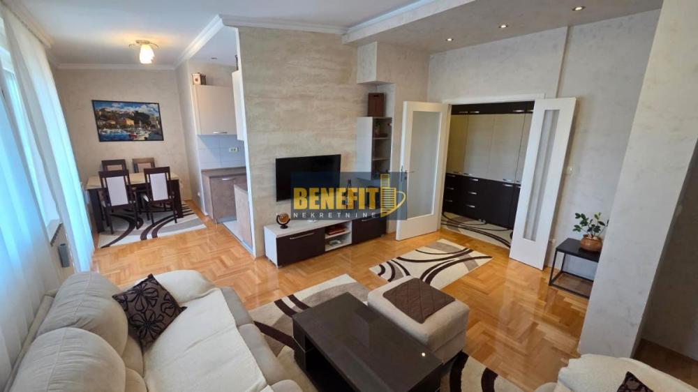 Glavna slika -Trosoban stan na prodaju, 96m2, 275.000€