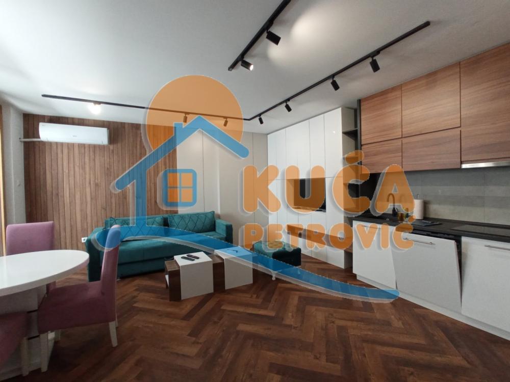 Slika 2 - Kej 29. decembra, Dvoiposoban stan za izdavanje, 60m2, 600€