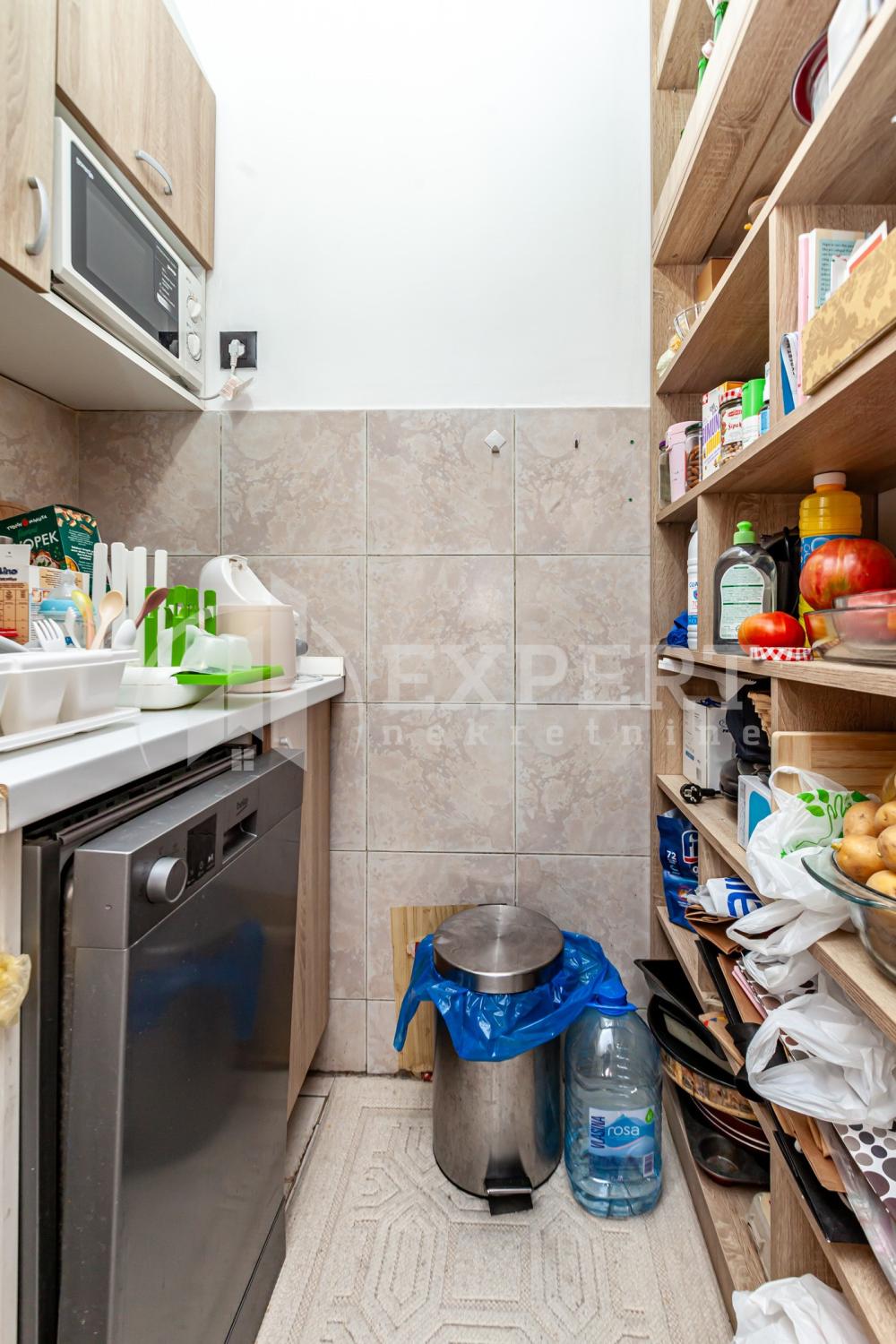 Slika 4 - Generala Milojka Lešjanina, Dvoiposoban stan na prodaju, 62m2, 135.000€