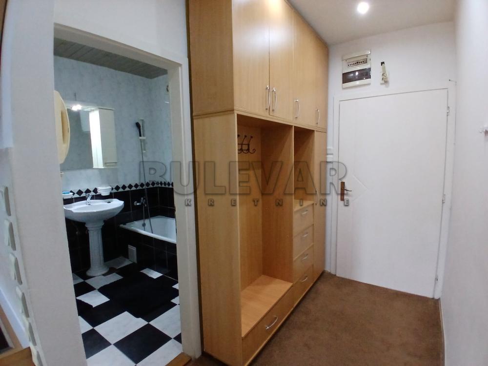 Slika 7 - Obrenovićeva,  Stan za izdavanje, 43m2, 300€