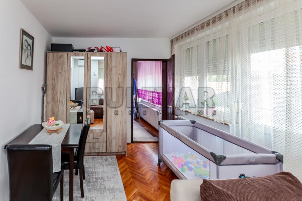 Slika 9 - Humska,  Kuća na prodaju, 216m2, 160.000€