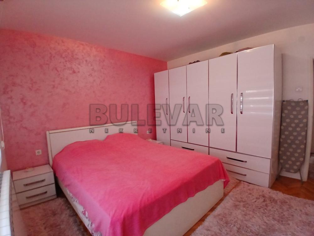 Slika 7 - Somborska, Dvoiposoban stan za izdavanje, 88m2, 600€