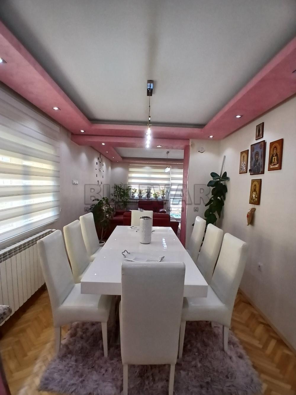 Slika 2 - Somborska, Dvoiposoban stan za izdavanje, 88m2, 600€