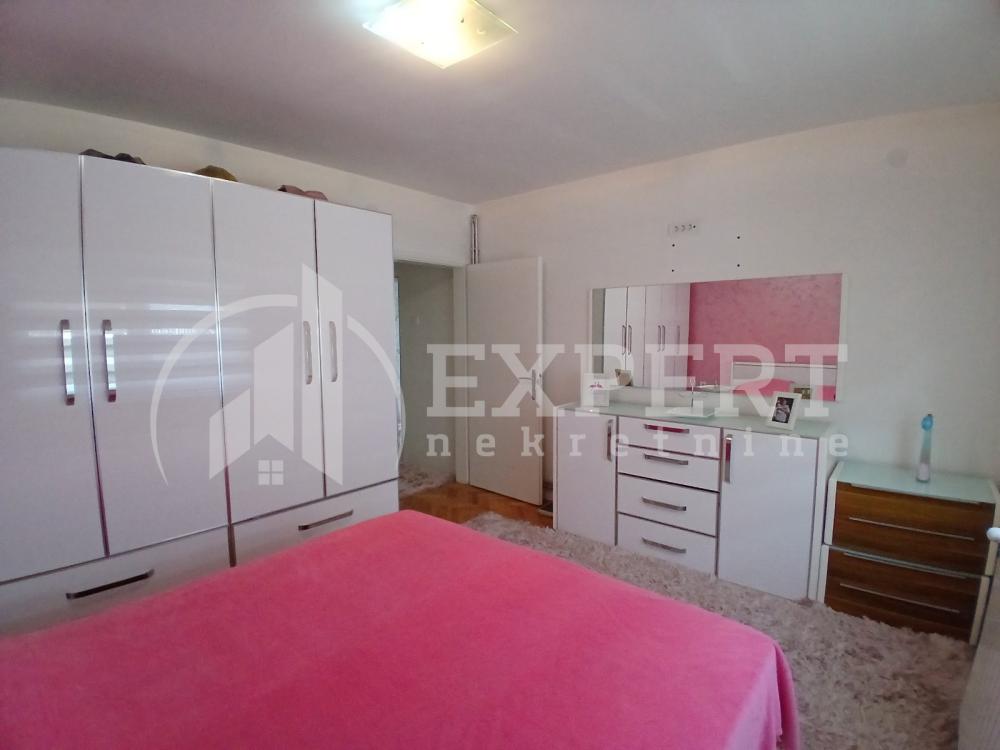 Slika 8 - Somborska, Dvoiposoban stan za izdavanje, 88m2, 500€