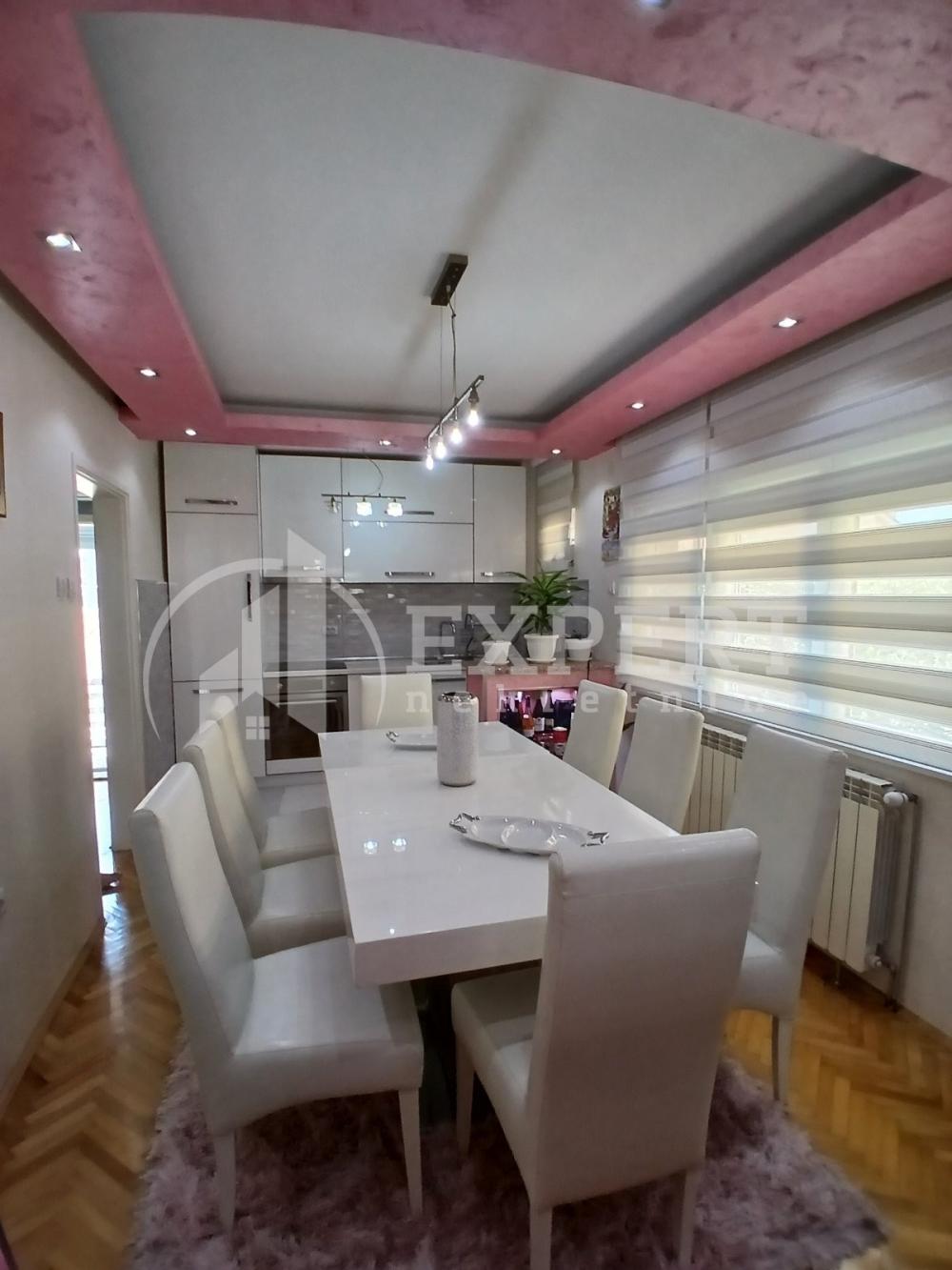 Slika 4 - Somborska, Dvoiposoban stan za izdavanje, 88m2, 500€