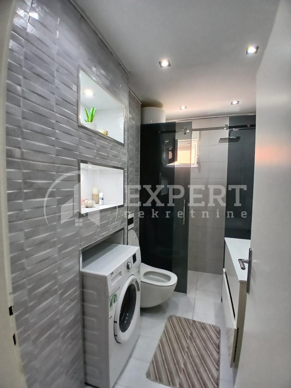 Slika 10 - Somborska, Dvoiposoban stan za izdavanje, 88m2, 500€