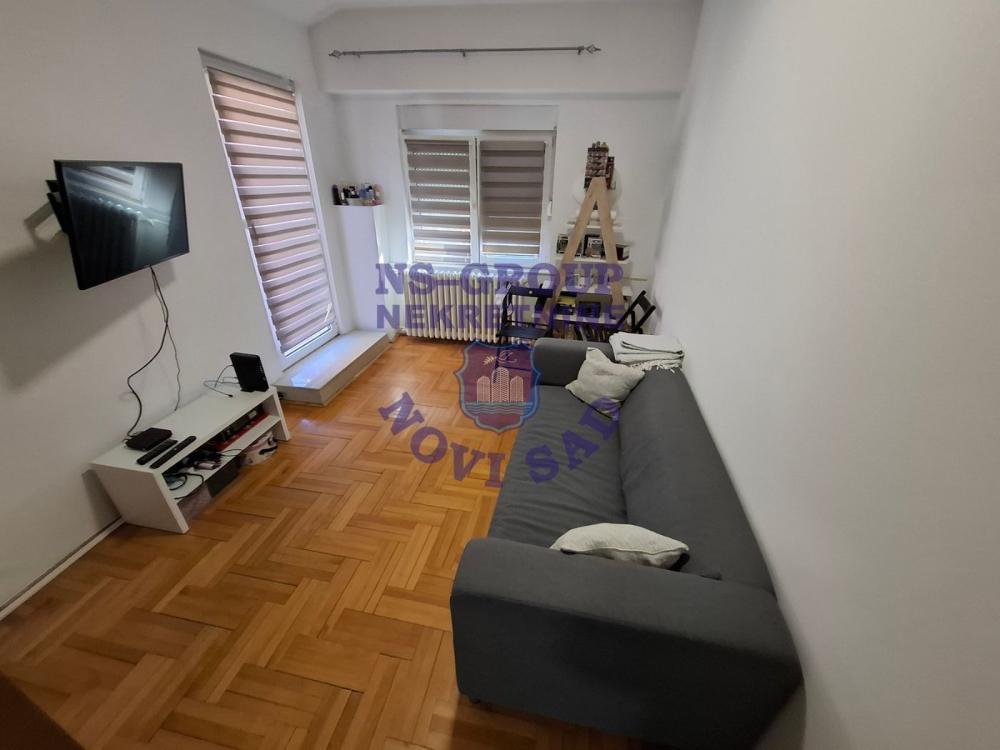 Glavna slika -Petosoban stan na prodaju, 111m2, 278.100€