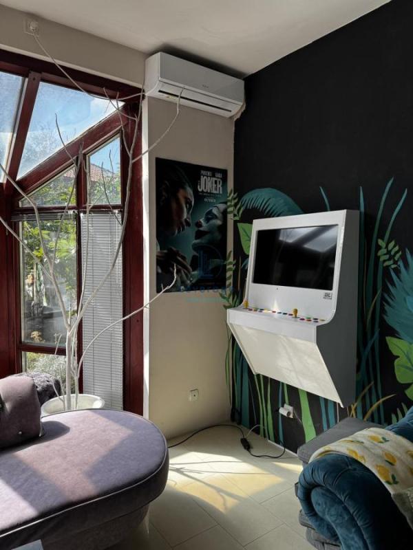 Slika 3 - Vitezova Karađorđeve zvezde, Kuća za izdavanje, 180m2, 1.490€