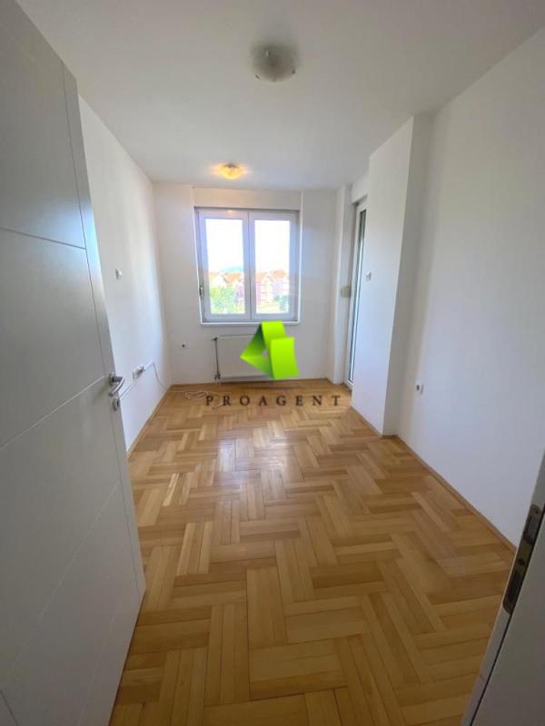 Slika 4 - Troiposoban stan za izdavanje, 72m2, 400€