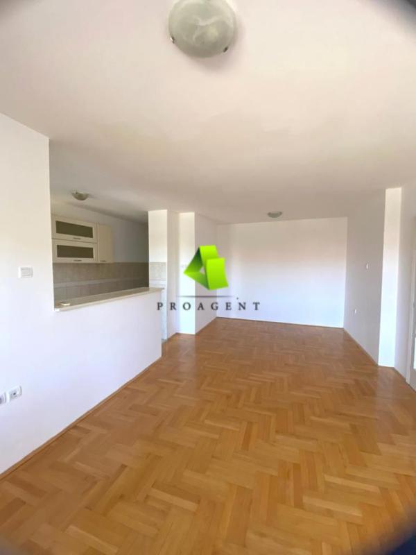 Slika 1 - Troiposoban stan za izdavanje, 72m2, 400€