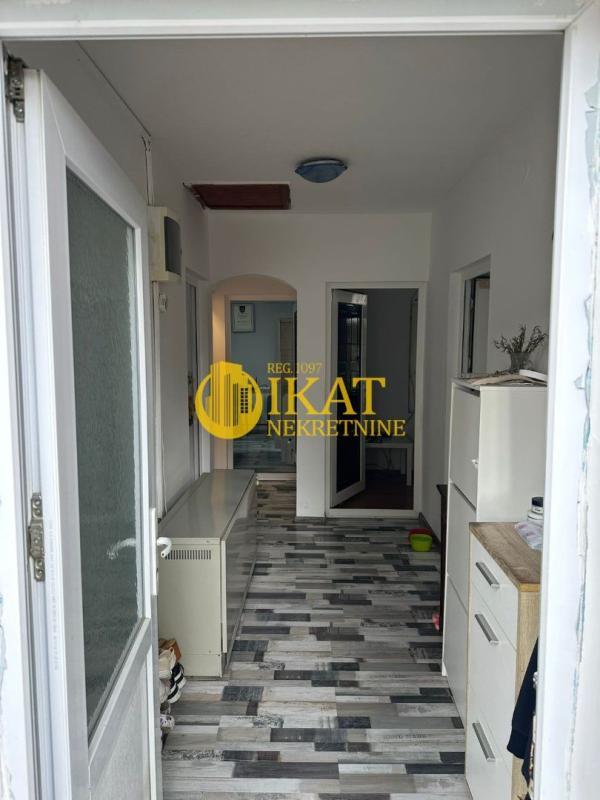 Glavna slika -Četvorosoban stan na prodaju, 80m2, 145.000€