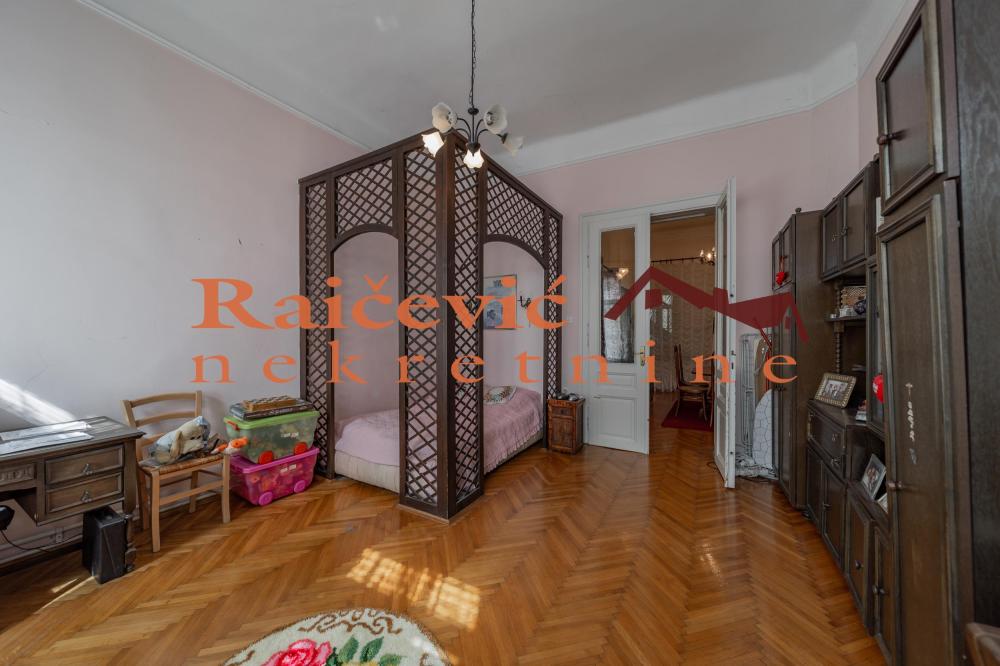 Slika 5 - Gospodska, Šestoiposoban stan na prodaju, 214m2, 600.000€