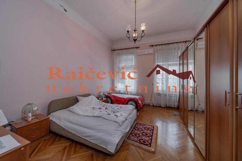 Slika 6 - Gospodska, Šestoiposoban stan na prodaju, 214m2, 600.000€