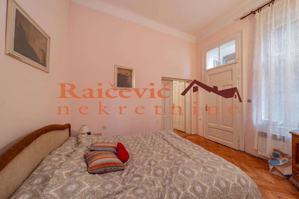 Slika 10 - Gospodska, Šestoiposoban stan na prodaju, 214m2, 600.000€