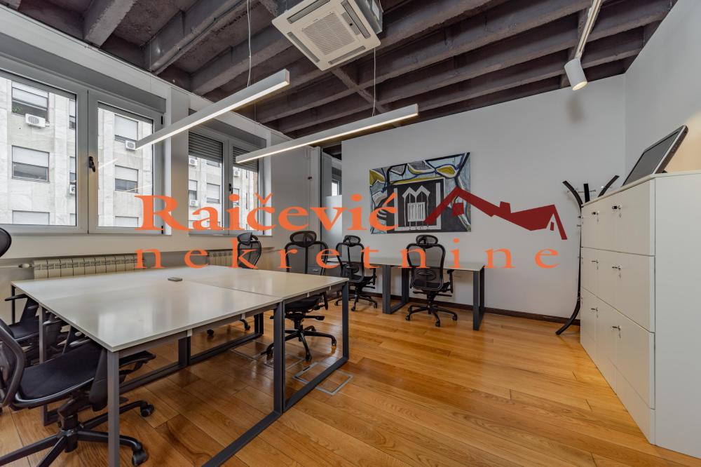 Slika 2 - Kneza Mihaila,  Lokal za izdavanje, 24m2, 1.690€