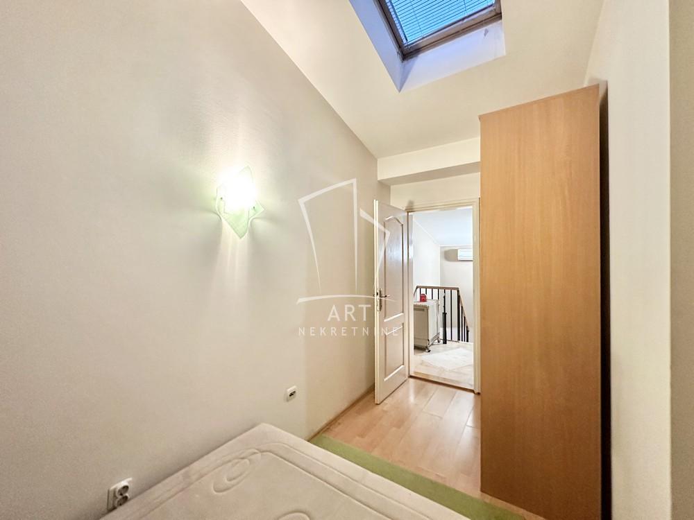 Slika 10 - Dr Đorđa Jovanovića, Troiposoban stan na prodaju, 73m2, 175.000€