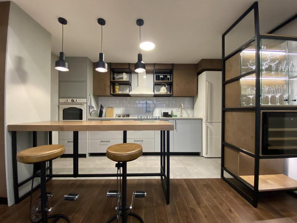 Slika 2 - Dragačevksa, Četvorosoban stan za izdavanje, 68m2, 1.300€