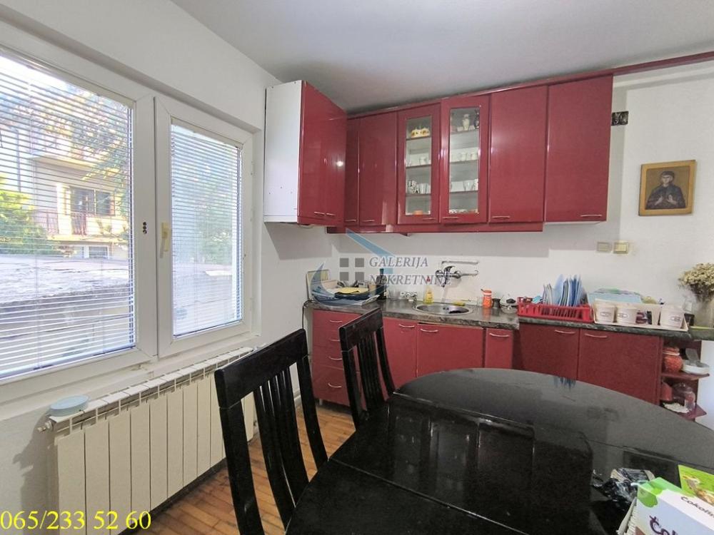 Slika 0 - Kružna, Trosoban stan na prodaju, 75m2, 115.000€