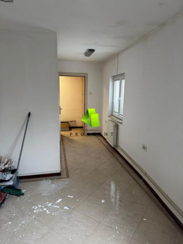 Slika 1 -  Lokal za izdavanje, 140m2, 400€