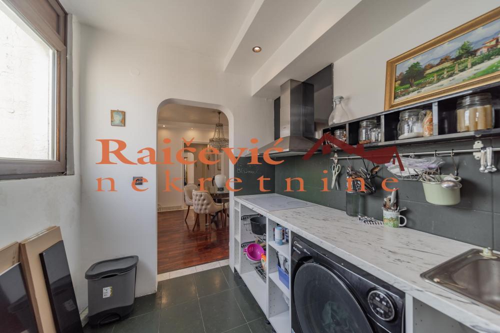 Slika 8 - Omladinskih brigada, Četvorosoban stan na prodaju, 167m2, 450.000€