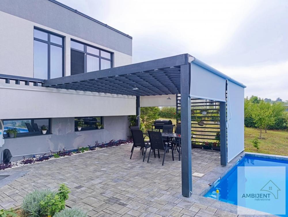 Slika 1 -  Kuća na prodaju, 600m2, 1.950.000€