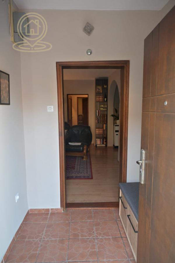 Slika 1 -  Kuća na prodaju, 222m2, 255.000€