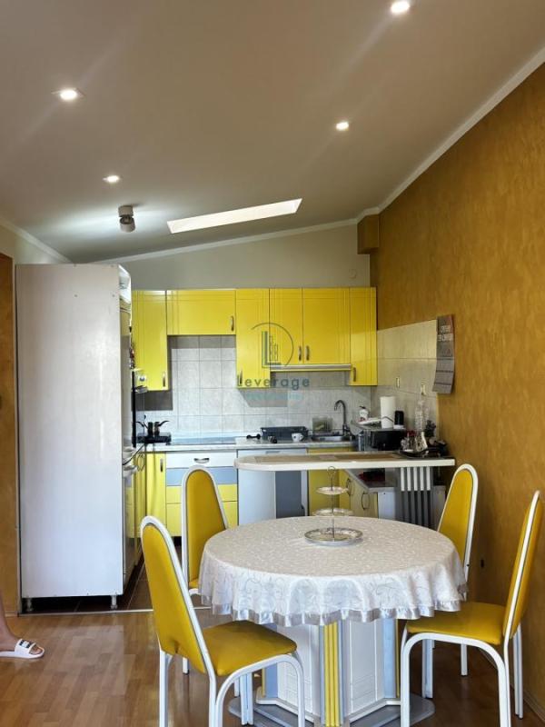 Slika 3 - Ljubićka, Kuća za izdavanje, 110m2, 700€