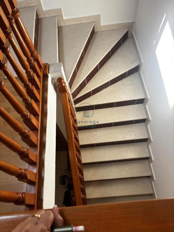 Slika 9 - Ljubićka, Kuća za izdavanje, 110m2, 700€