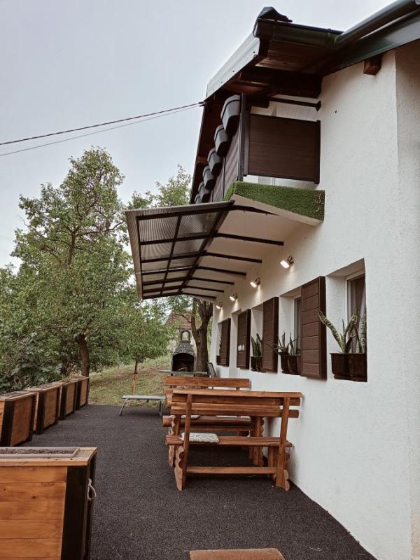 Slika 1 -  Kuća na prodaju, 92m2, 150.000€