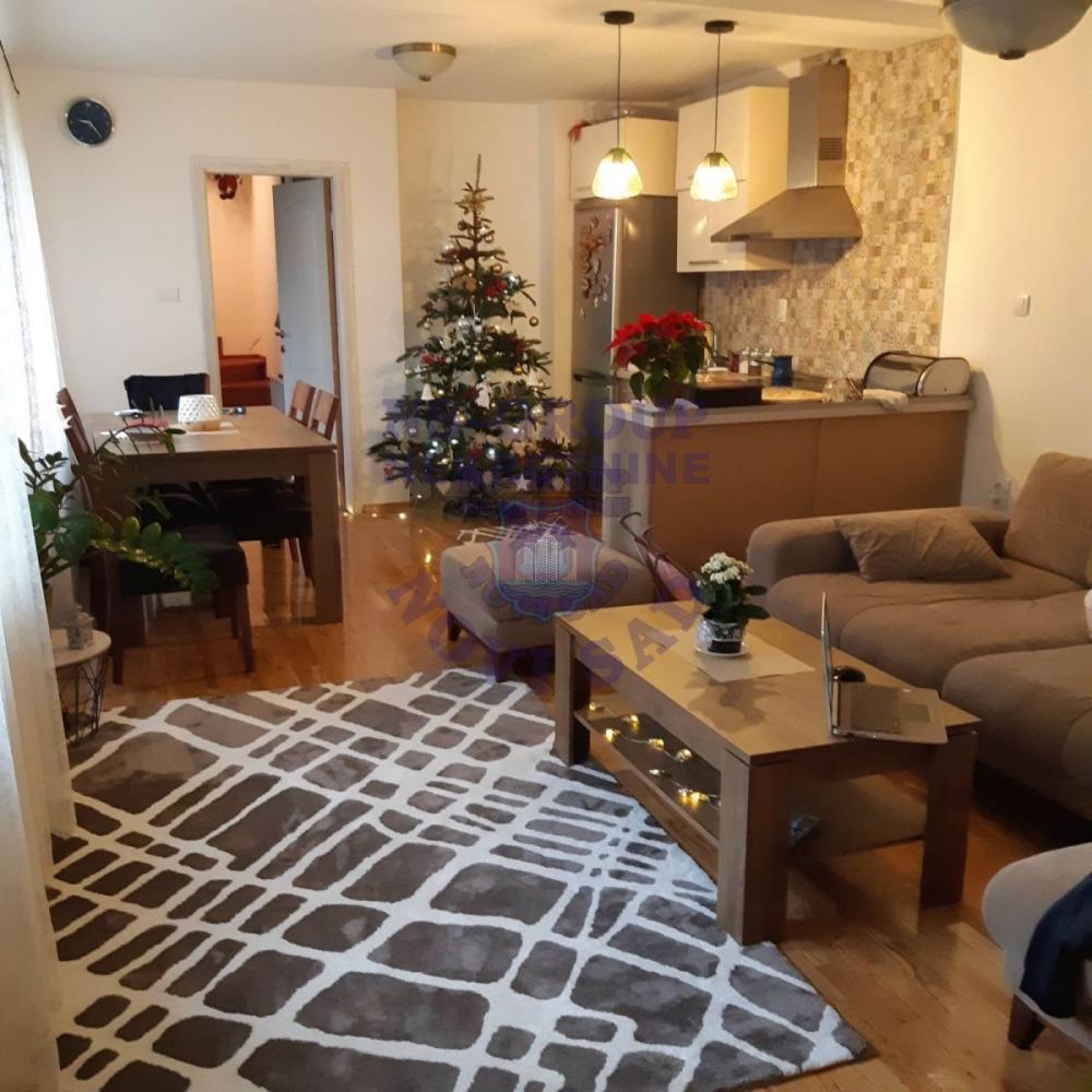 Slika 0 -  Kuća na prodaju, 163m2, 412.000€