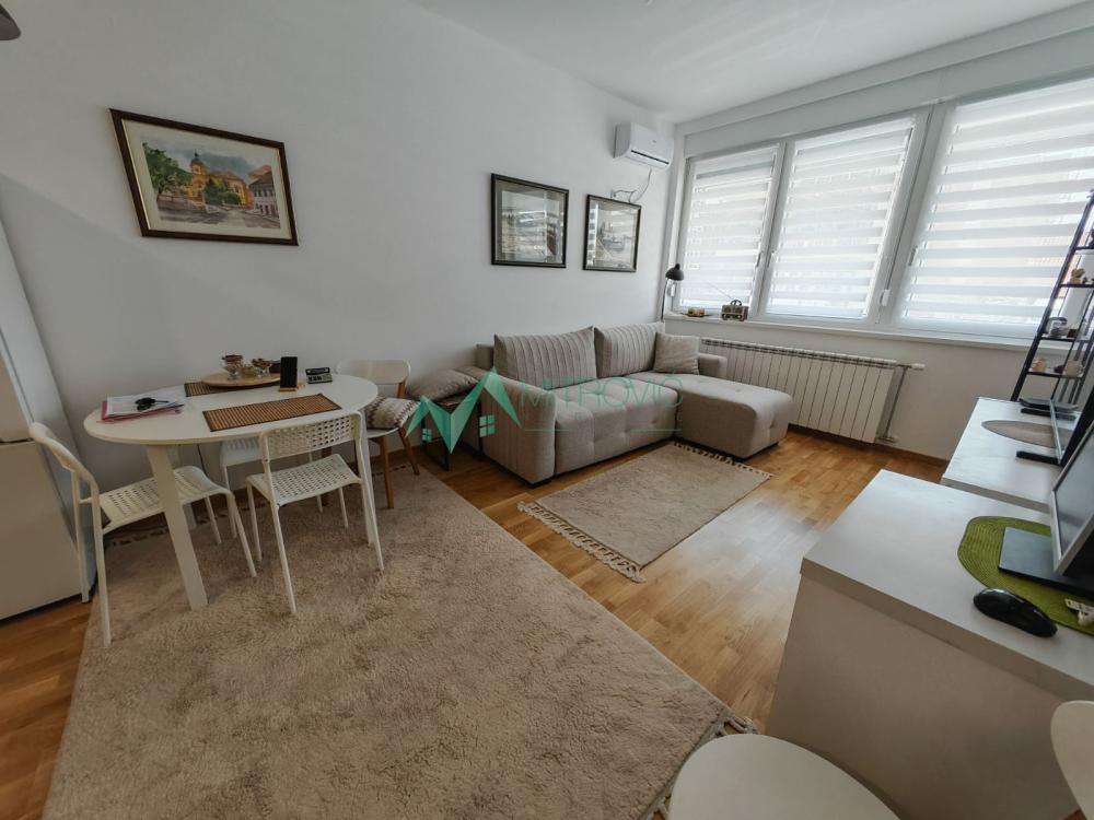 Slika 2 - Dvosoban stan na prodaju, 42m2, 121.800€