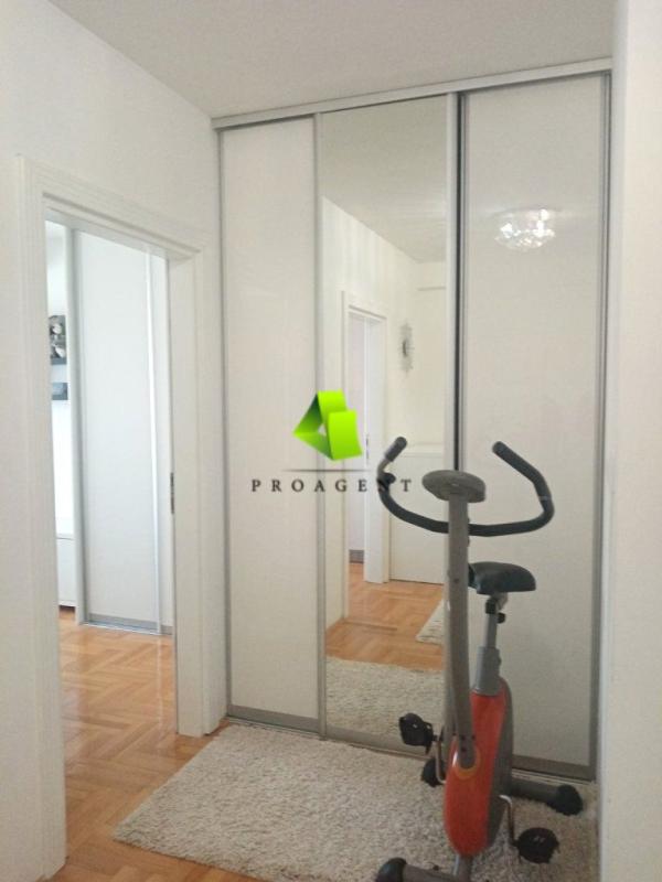 Slika 9 - Trosoban stan na prodaju, 71m2, 142.000€