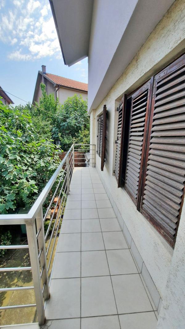 Slika 11 - Zivka Davidovica, Trosoban stan na prodaju, 65m2, 195.000€