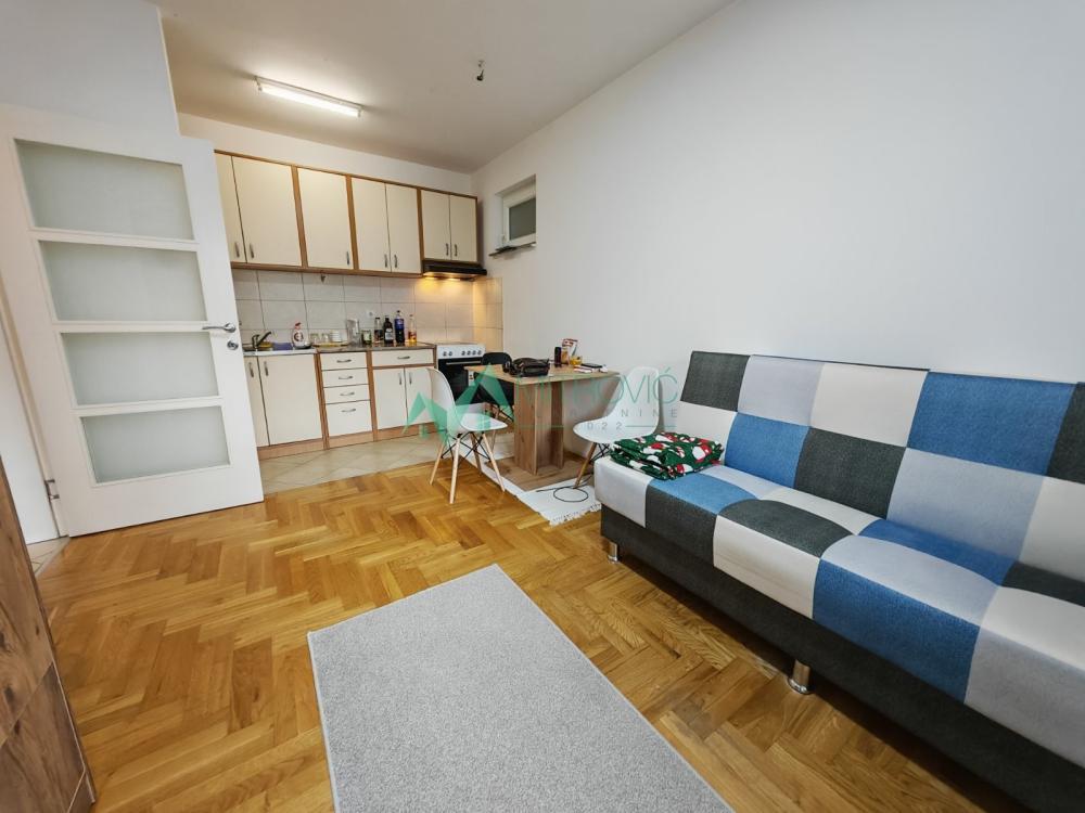Glavna slika -Jednoiposoban stan na prodaju, 36m2, 107.500€