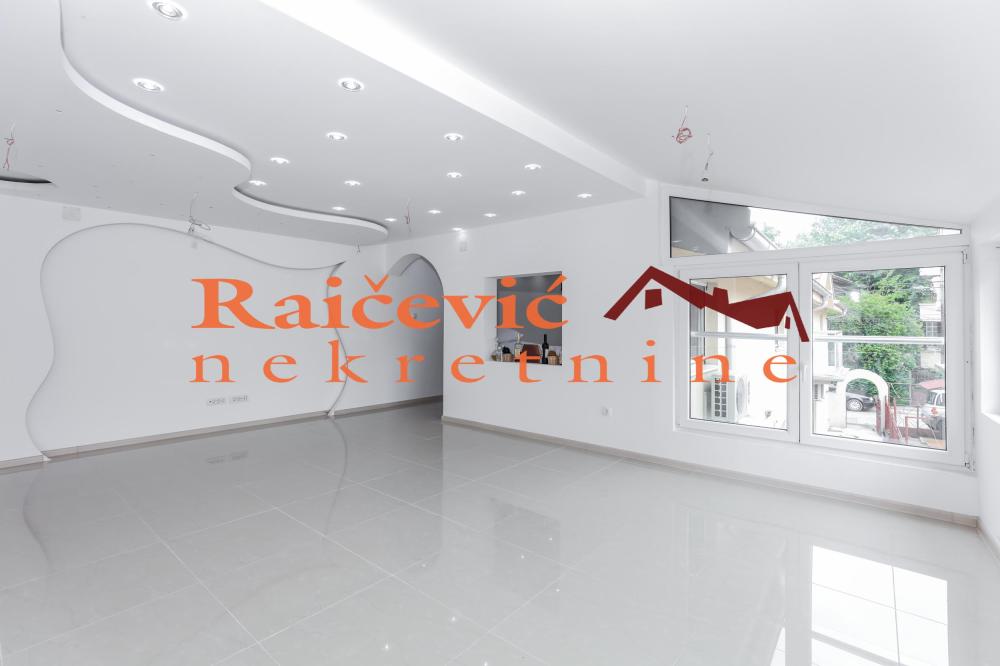 Slika 1 - Bakiceva,  Lokal za izdavanje, 180m2, 1.200€