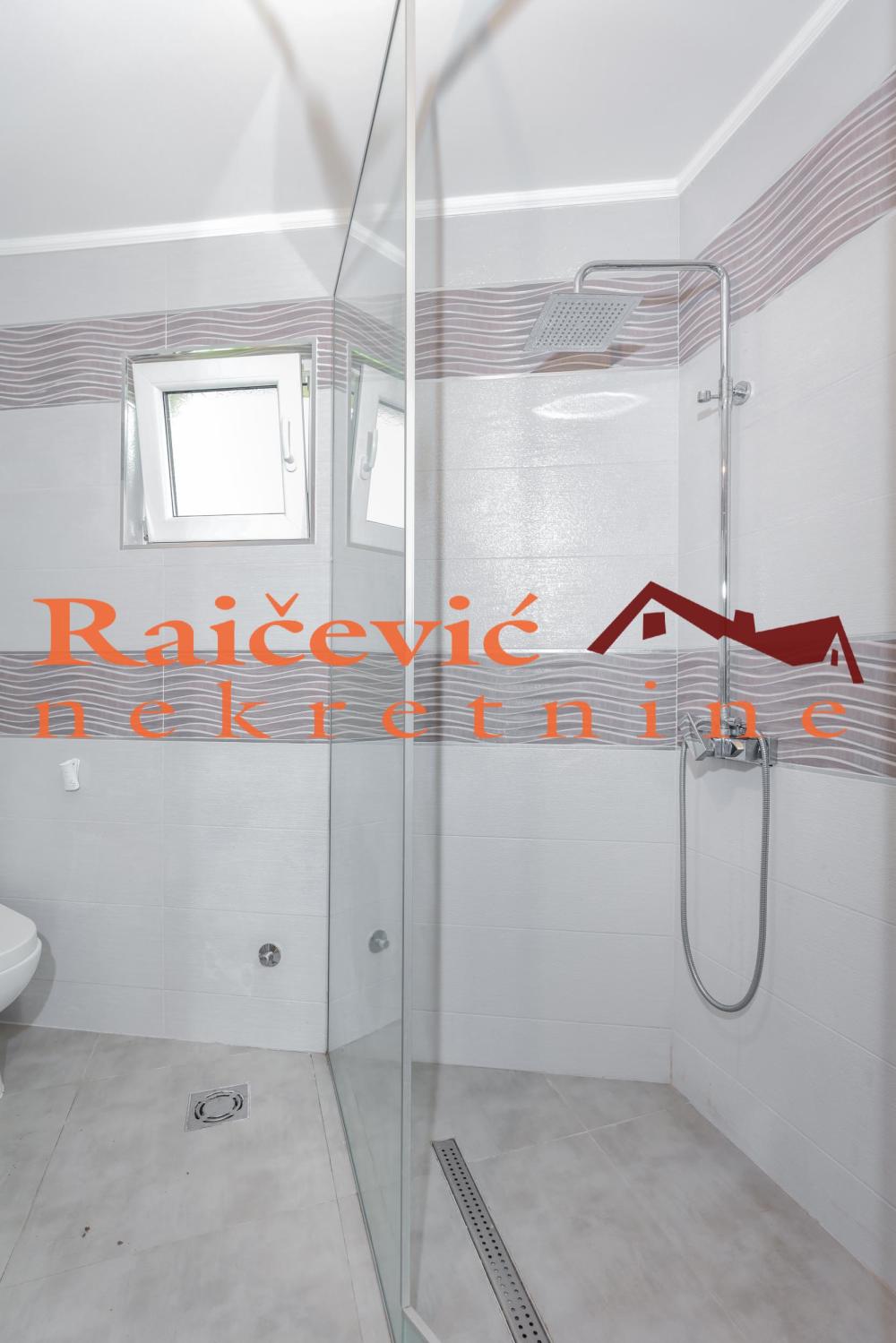 Slika 6 - Bakiceva,  Lokal za izdavanje, 180m2, 1.200€