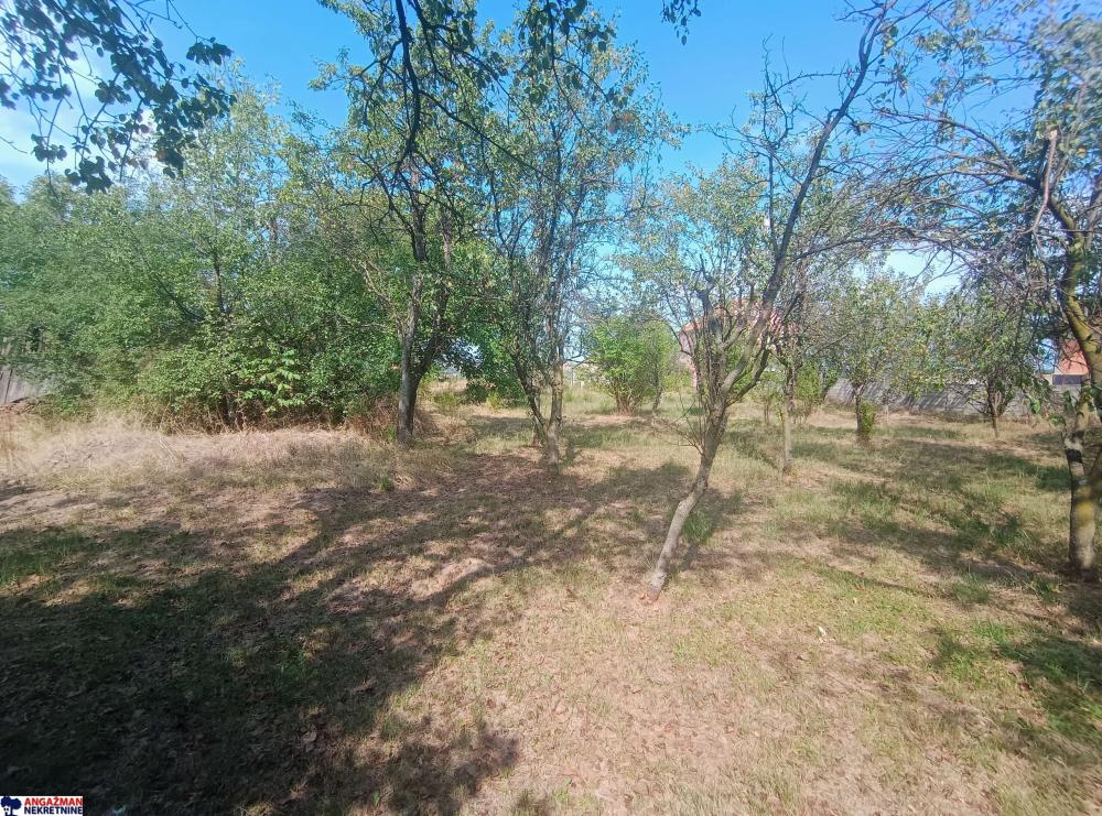 Slika 2 -  Plac na prodaju, Voždovac, Pinosava, 200.000€