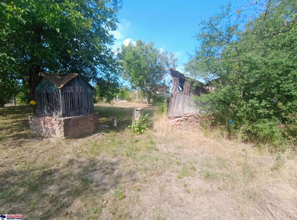 Slika 4 -  Plac na prodaju, Voždovac, Pinosava, 200.000€